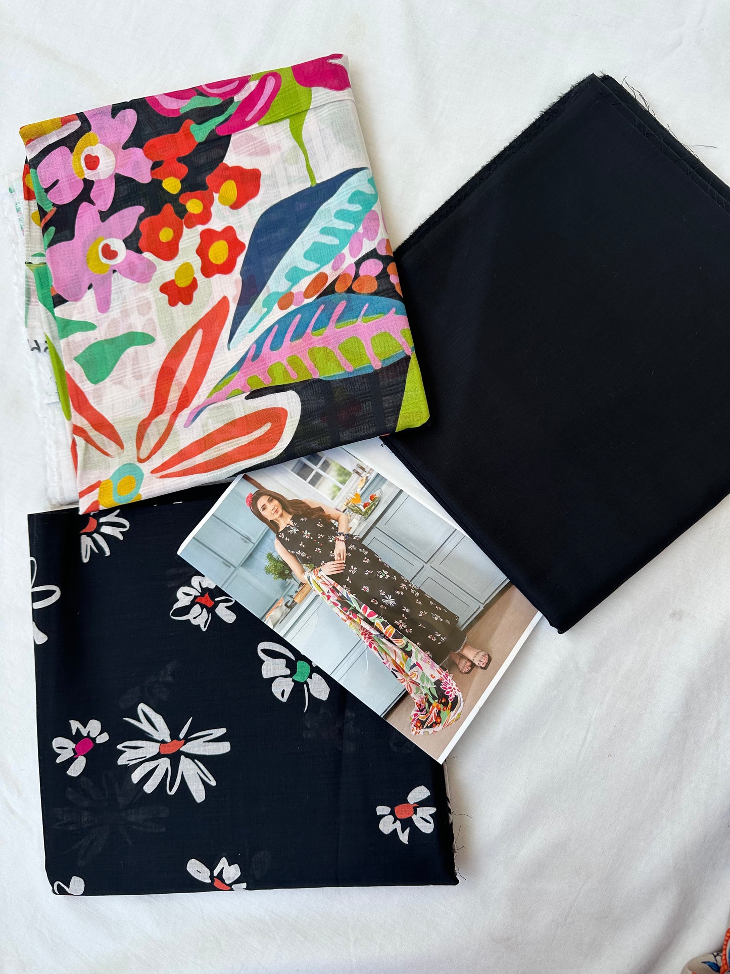 3 piece printed lawn